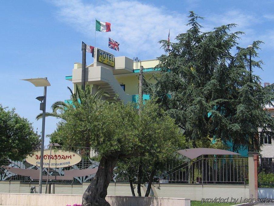 Hotel Maiuri Pompei Esterno foto